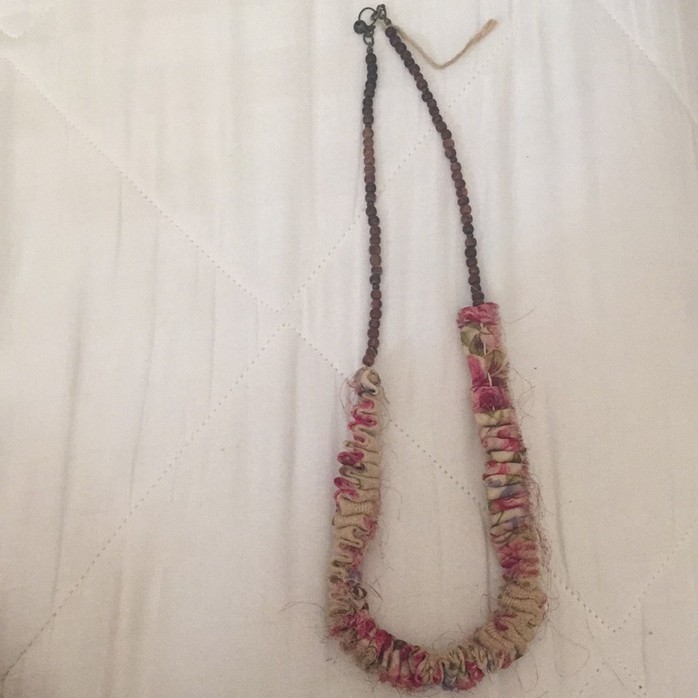 limited edition aerie necklace